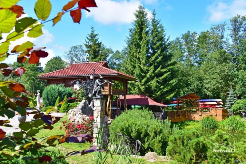 Dom z sauna w Sventoji nad rzeką AKMENINE SALA