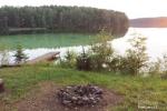 Ein großartiger Ort für Entspannung am Lake Luokesai! Es gibt ein Boot, eine Wiese, einen Pavillon, einen Kamin