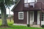 Villa "Jukumi" in Pape - rooms for rent between the lake and sea