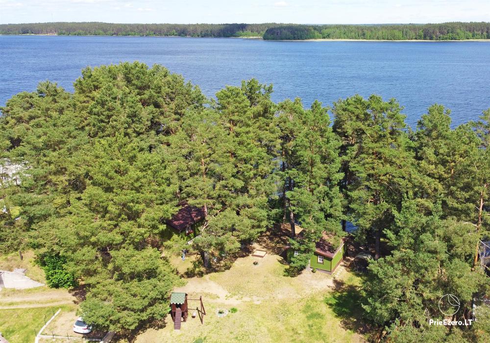 Домики для отдыха на озере Арино в Литве, в регионе Молетай - 1