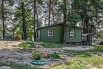 Małe domki letniskowe nad jeziorem Arino na Litwie, w regionie Moletai - 5