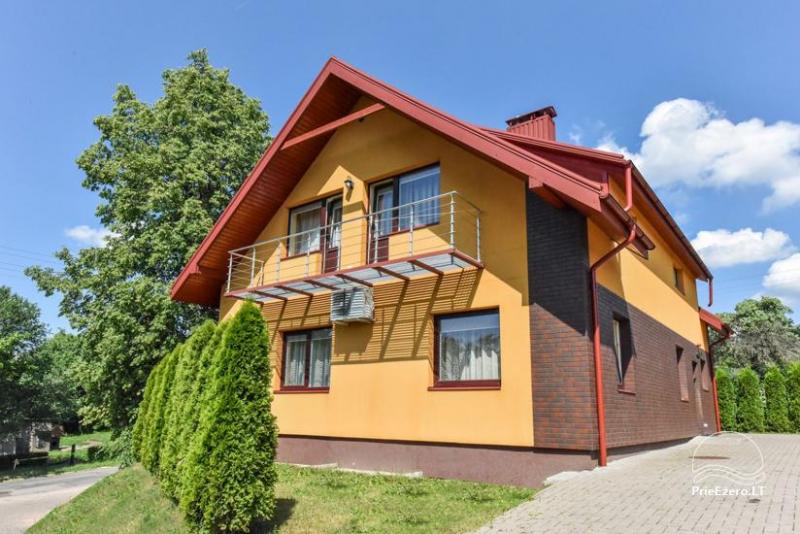 Guest house in Aukštadvaris – rooms, hall, sauna, swimming pool