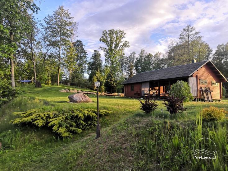 Little holiday house with sauna near the lake for rent