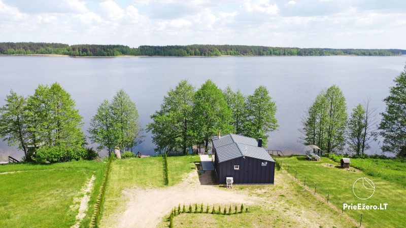 Little holiday houses for rent in Moletai region at the lake