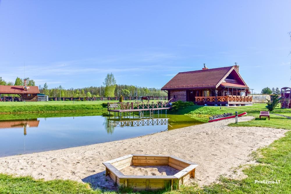 Homestead in der Nähe von Vilnius am Ufer des Sees: Reiten, Sandstrand, Unterhaltung - 1