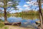Holiday houses near the lake Salotis in Lithuania