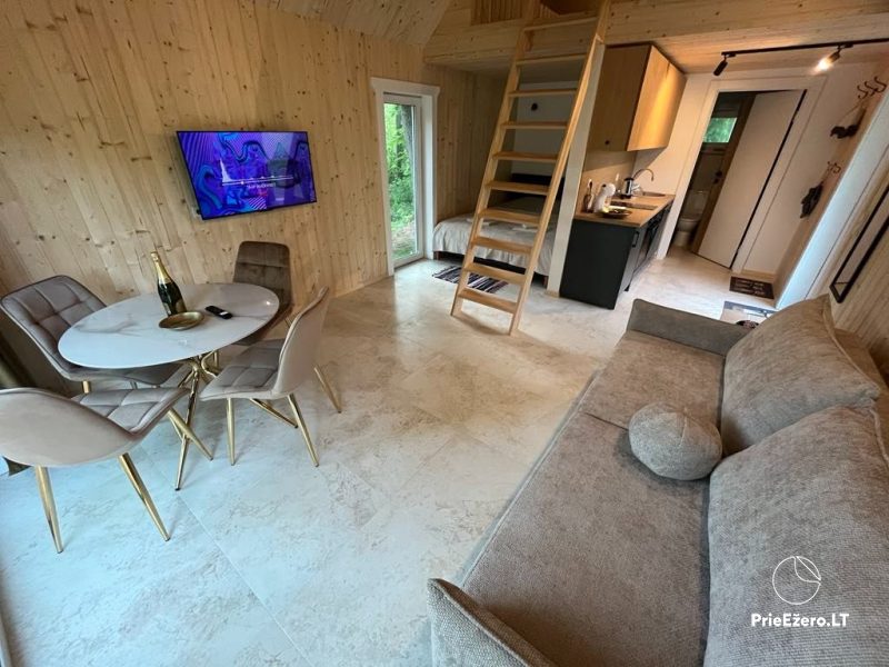 Sauna and dome houses for rent on the lakeshore