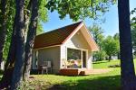 Nowy domek do wynajęcia nad brzegiem jeziora „Kiauklių Oazė”. Jest sauna, wanna z hydromasażem