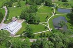 Krikštėnai Manor with a banquet hall for weddings, celebrations