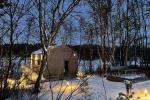 Mammoth House - countryside homestead with sauna on the shore of the lake