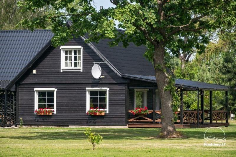 Gospodarstwo w rejonie Poniewieżskim Villa Loreta - Dom z bali na wakacje i biesiady