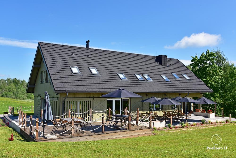 Hotel Palaima in Anyksciai, near the lake in Lithuania - 1