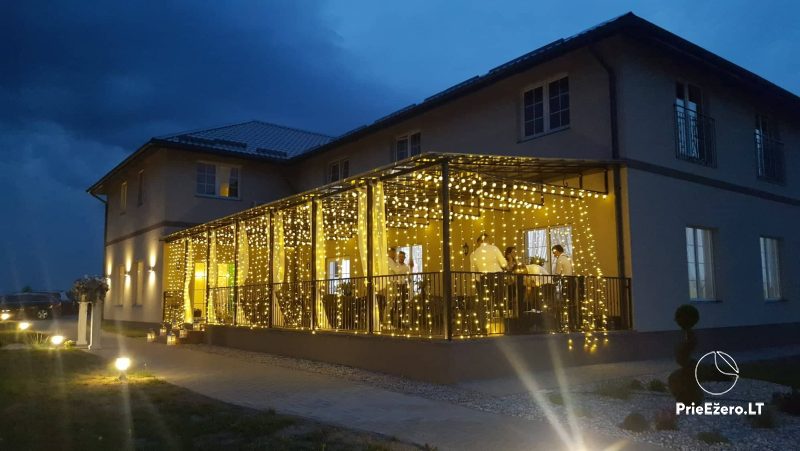 Dwór Kairiūkščių - zagroda na wesela i inne uroczystości