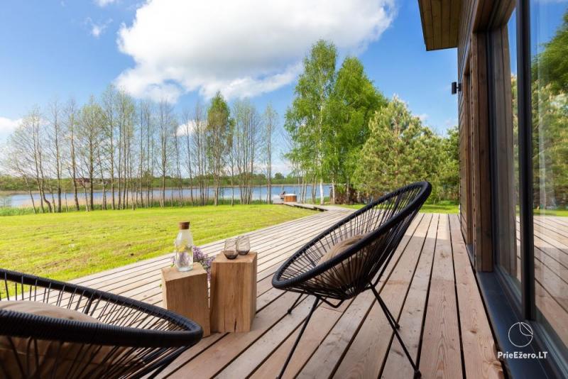 Small house for two near the lake Krakavo