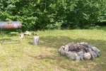 Kajaks zu mieten und ein Campingplatz in der Nähe des Flusses - 5