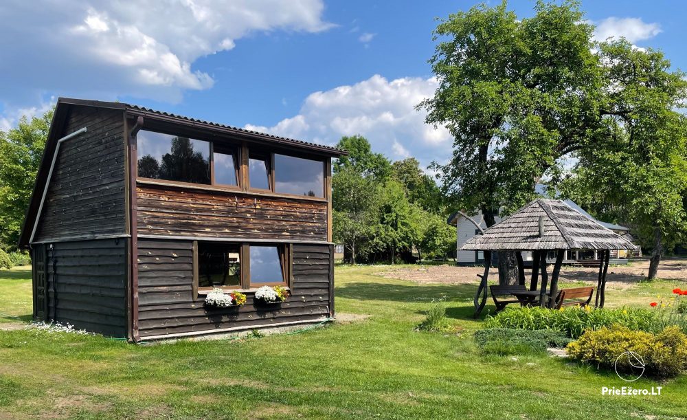 A little house near the lake for rent - 1