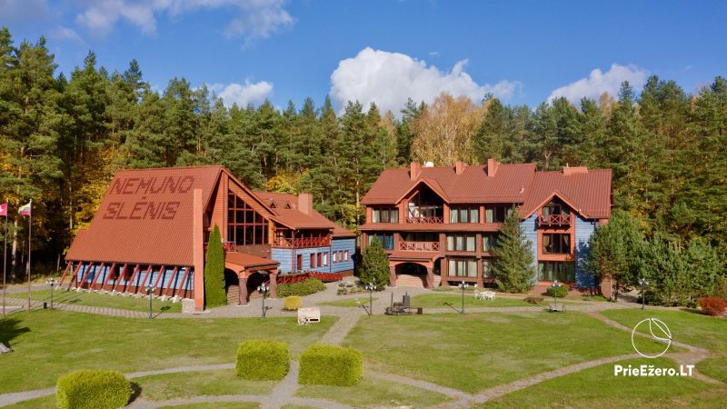 Kompleks rekreacyjny w Birsztanach „Nemuno Slenis”: apartamenty, pokoje, restauracja, miejsca na uroczystości, kompleks SPA