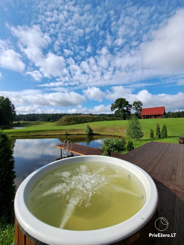 Willa Bordeaux - przytulne gospodarstwo z sauną i jacuzzi na świeżym powietrzu - do wypoczynku i świętowania!