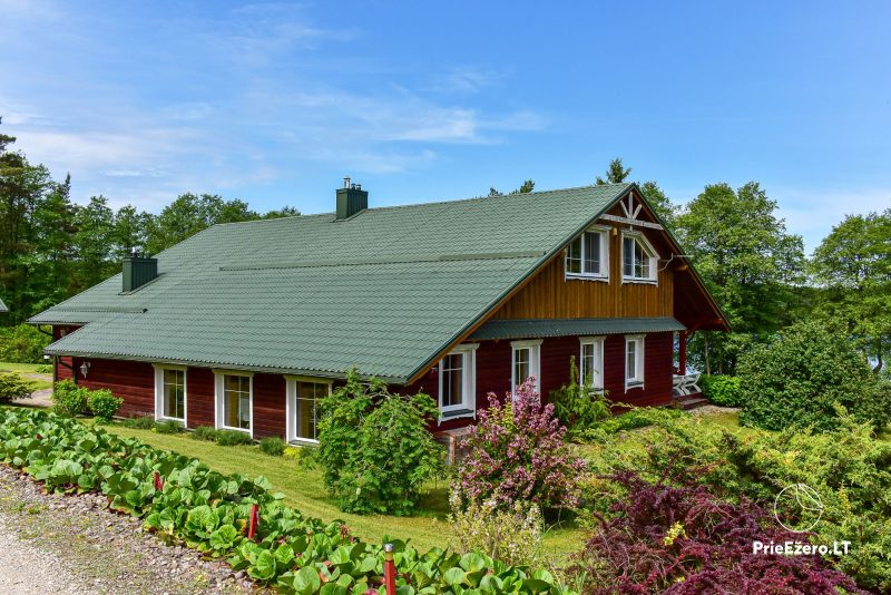 Two Lakes villas&camps