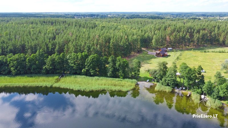 Accommodation near the lake - small houses for rent