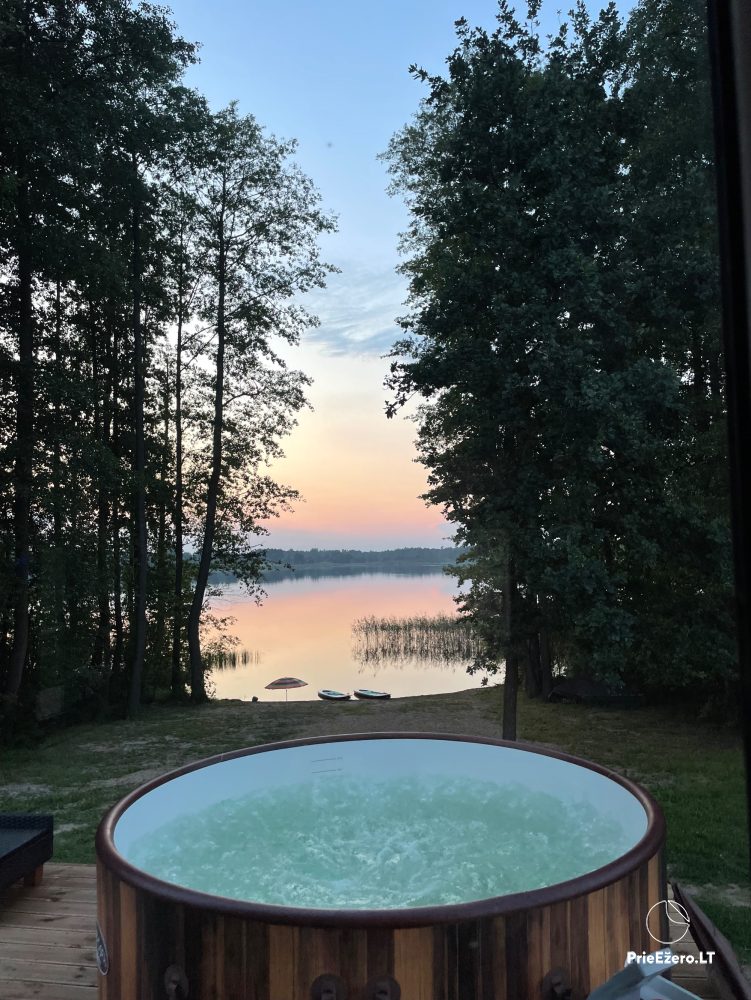 Holiday cottage on the shore of the lake in Varena district Jack namai - 1