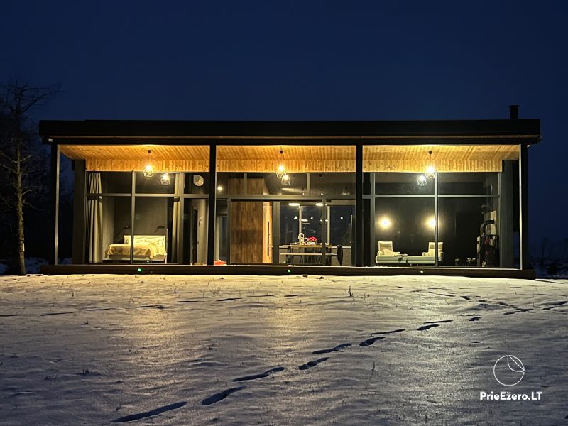 Nowy mały domek dla dwojga nad zbiornikiem wodnym - The Barn