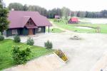 Homestead Minavuonė in Telsiai region at the lake