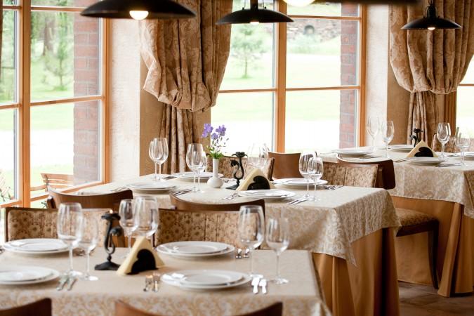 Weddings, parties in villa Dubgiris by the lake Plinksiai