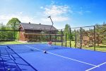 Padel- und Tennisplätze auf dem Gehöft „Mojantis Ažuolas“. - 6