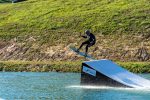 Wakepark, SUP-Board-Verleih im Erholungskomplex „KELIAUTOJŲ NAMAI“ - 2