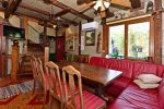 Haus für bis zu 13 Personen: Wohn-Esszimmer, eine voll ausgestattete Küche, 5 Schlafzimmer, Terrasse, Balkon, WC - 5