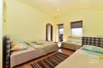***** APARTMENT FOR UP TO 4 PERSONS **** - 4